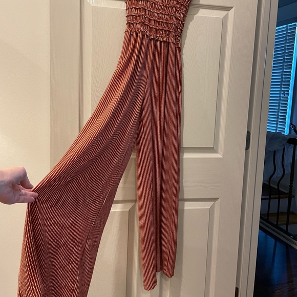 Auburn jumpsuit - Picture 2 of 3